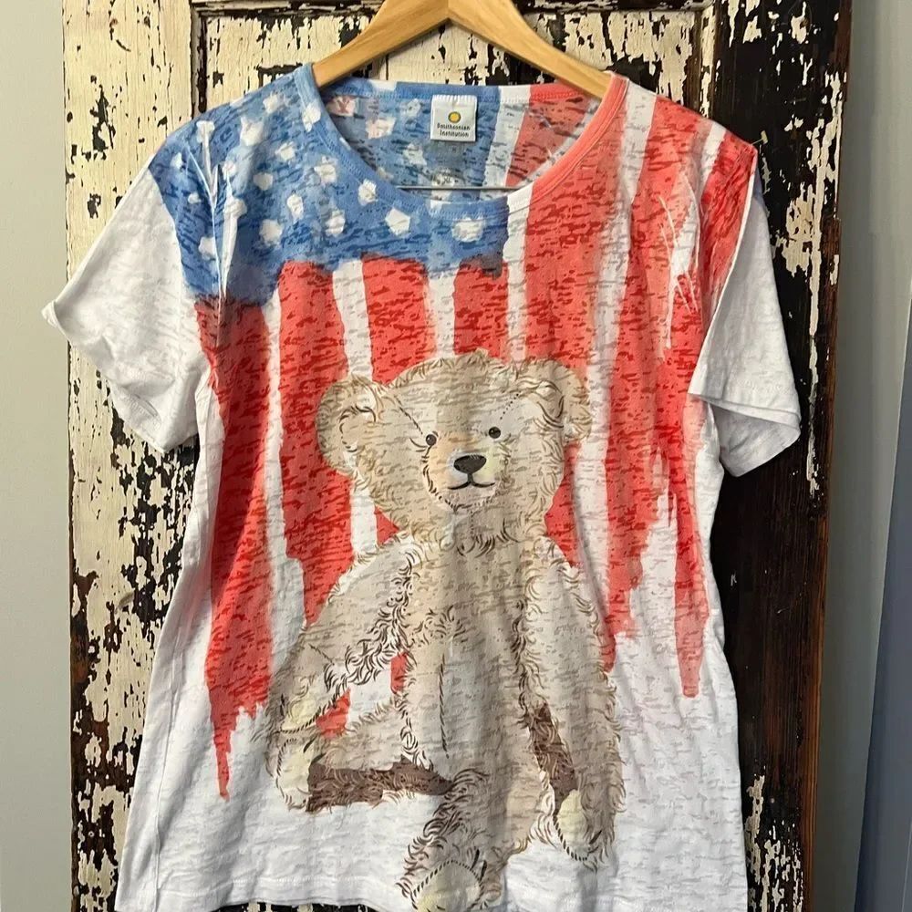 Vintage Smithsonian Institute Teddy Bear Patriotic American Flag women’s XL tee